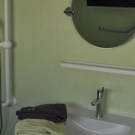 Maison Pmr Avec Terrasse - 6 Pers - Api-1-52-1724 *