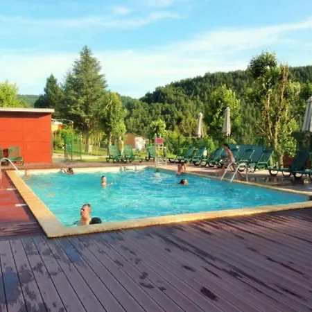 Κάμπινγκ Maison Pmr Avec Terrasse - 6 Pers - Api-1-52-1724 Meyrueis