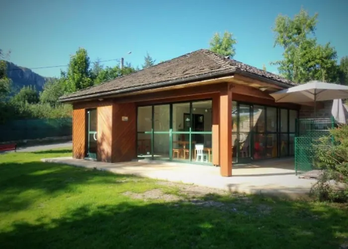 Maison Pmr Avec Terrasse - 6 Pers - Api-1-52-1724 キャンプ場 メリュイ