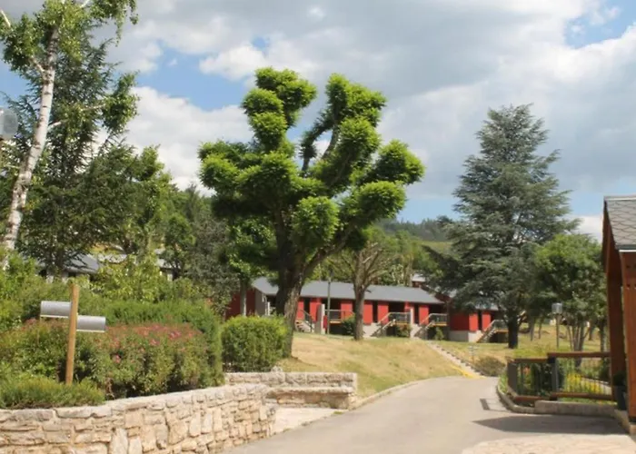 Maison Pmr Avec Terrasse - 6 Pers - Api-1-52-1724 *